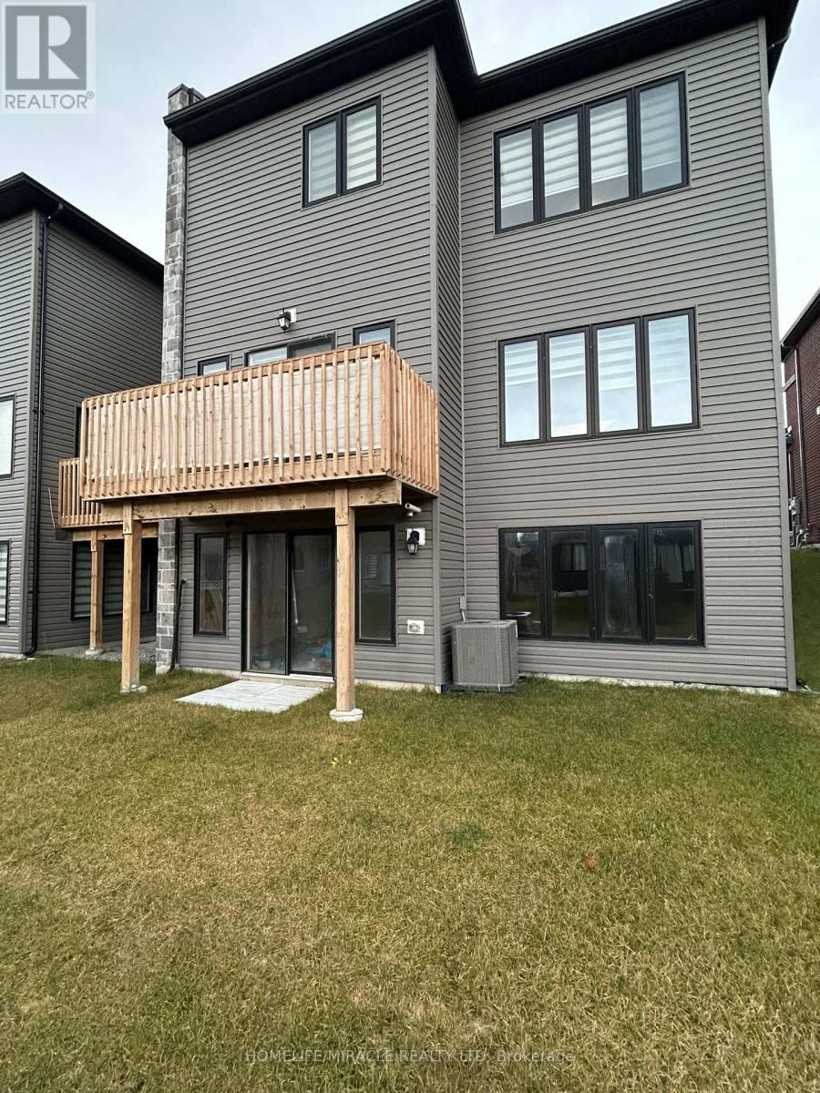 11 Federica Crescent W, Wasaga Beach, Ontario  L9Z 0N5 - Photo 24 - S12548456