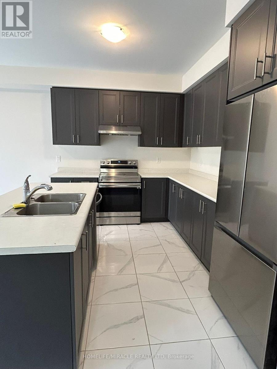 11 Federica Crescent W, Wasaga Beach, Ontario  L9Z 0N5 - Photo 5 - S12548456