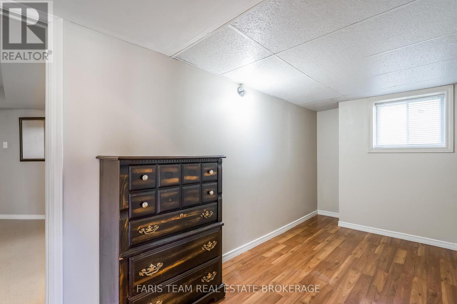 7 Round Leaf Court, Barrie, Ontario L4N 9N3 - Photo 32 - S12515966