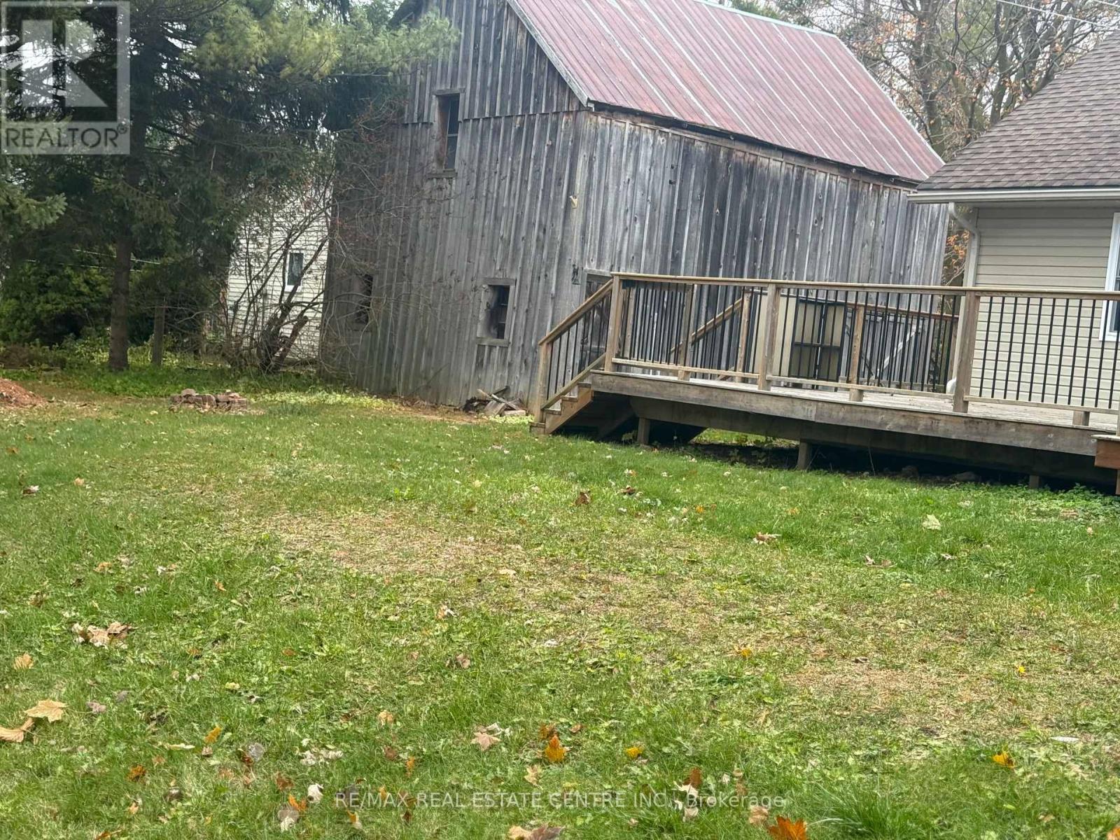 107 Centre Street E, Southgate, Ontario  N0G 2A0 - Photo 3 - X12520420