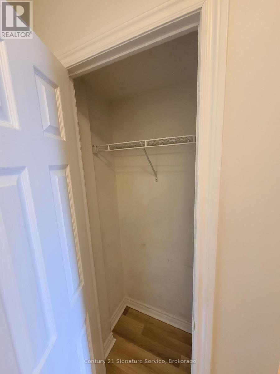 1908 - 3880 Duke Of York Boulevard, Mississauga, Ontario  L5B 4M7 - Photo 15 - W12548420