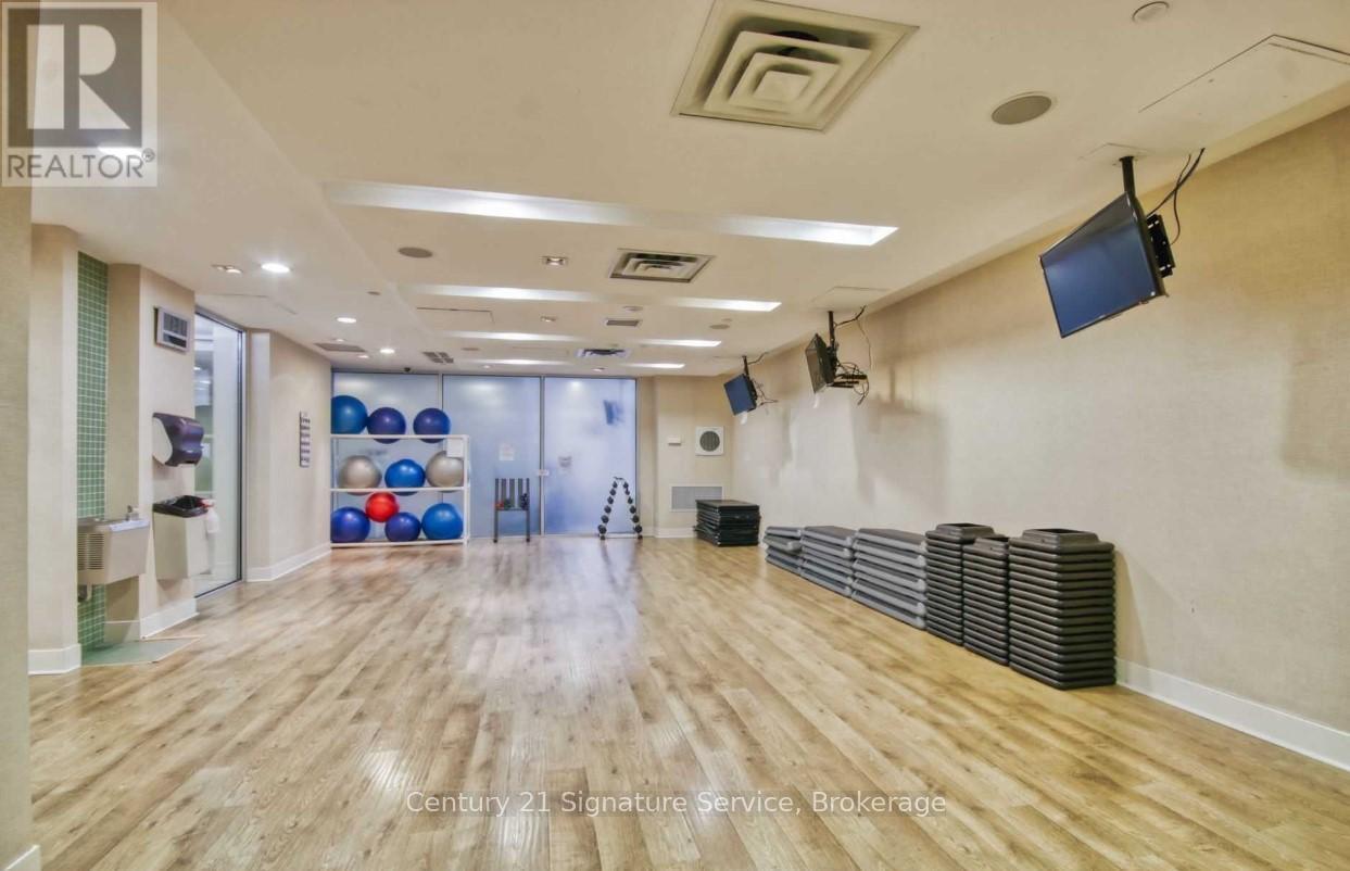 1908 - 3880 Duke Of York Boulevard, Mississauga, Ontario  L5B 4M7 - Photo 24 - W12548420