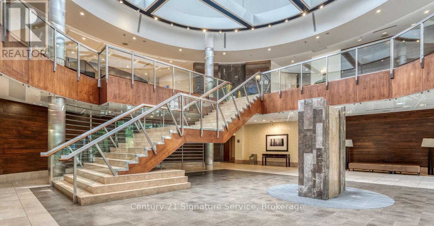 1908 - 3880 Duke Of York Boulevard, Mississauga, Ontario  L5B 4M7 - Photo 4 - W12548420