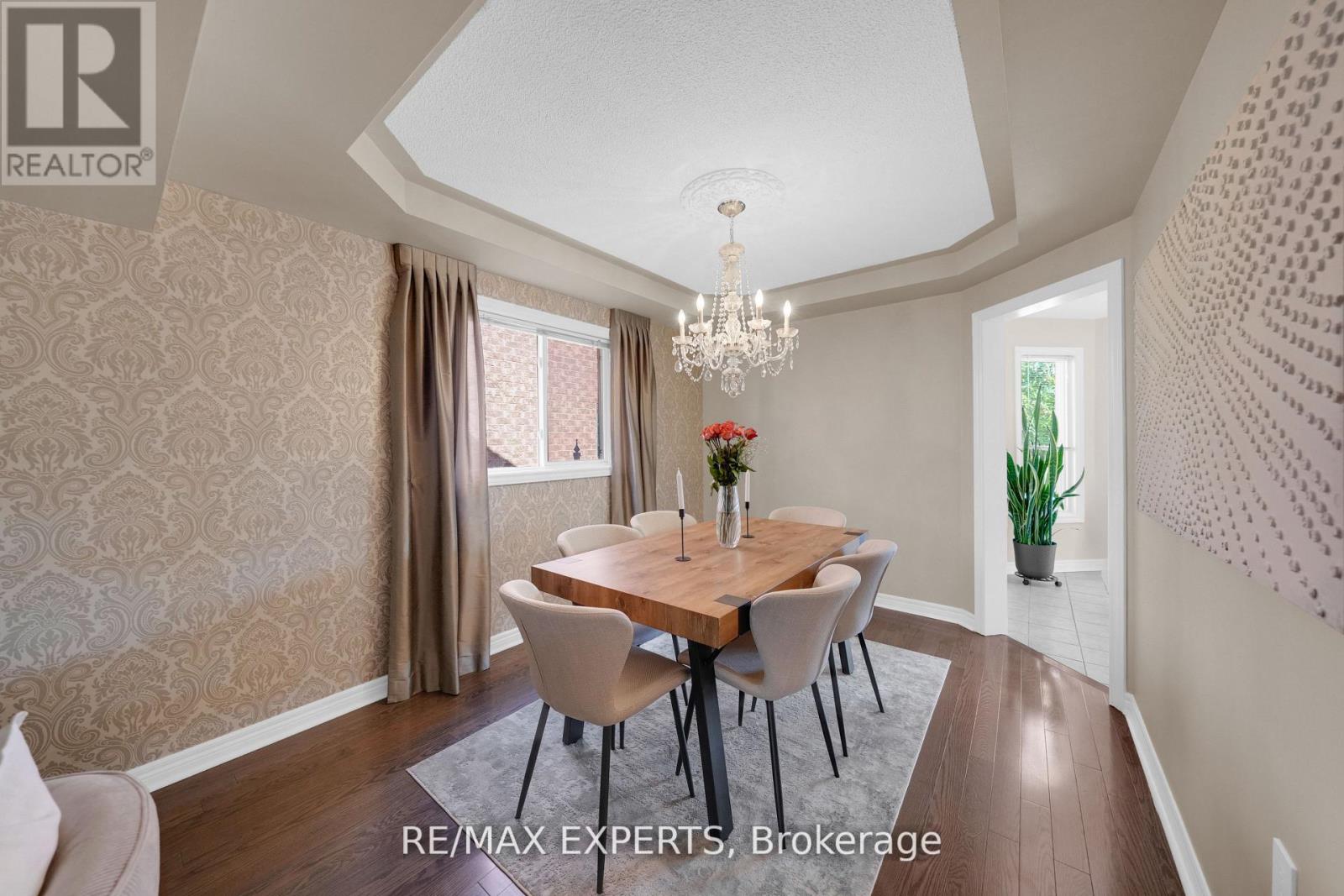 36 Country Stroll Crescent, Caledon, Ontario  L7E 2H4 - Photo 12 - W12548426