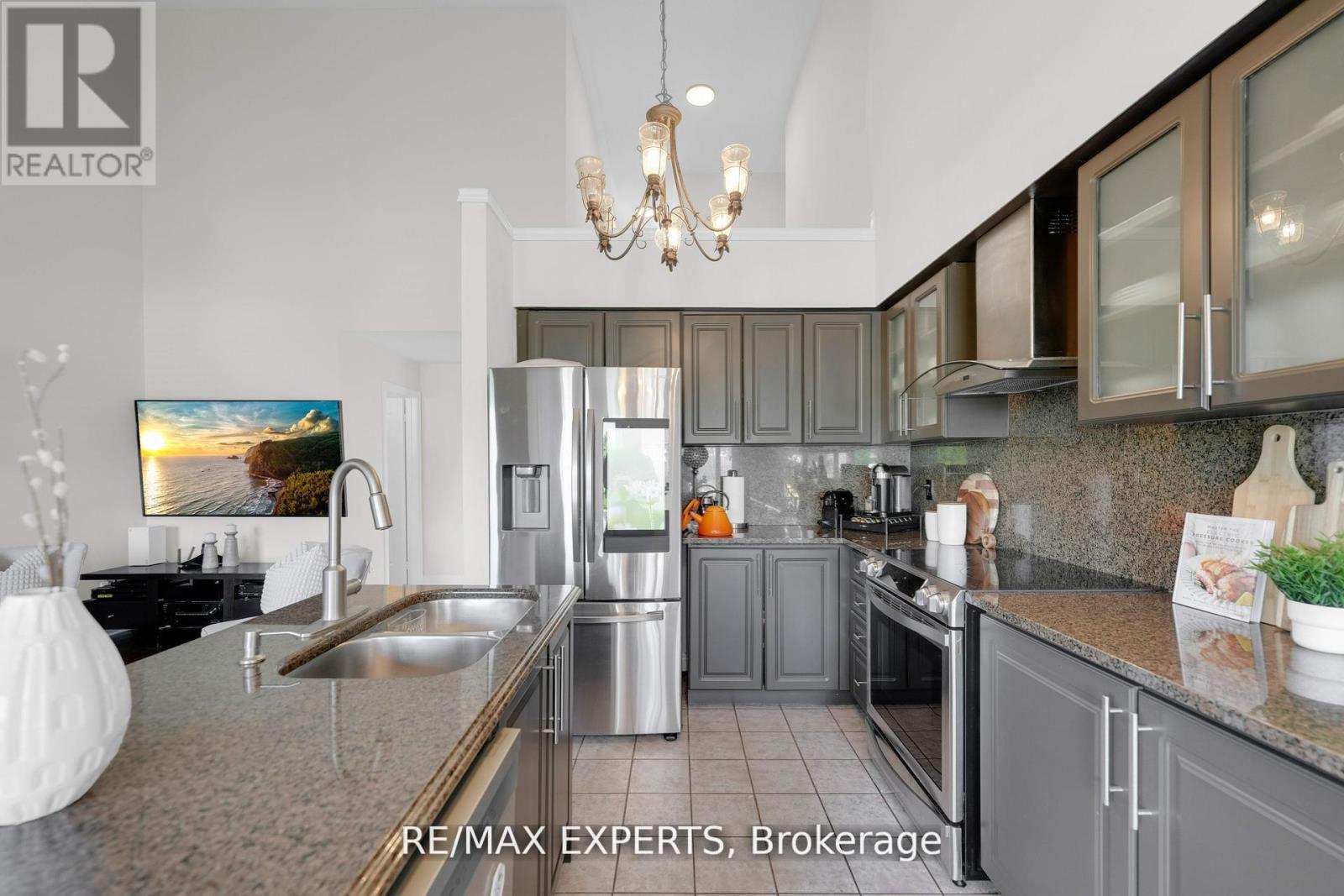 36 Country Stroll Crescent, Caledon, Ontario  L7E 2H4 - Photo 16 - W12548426