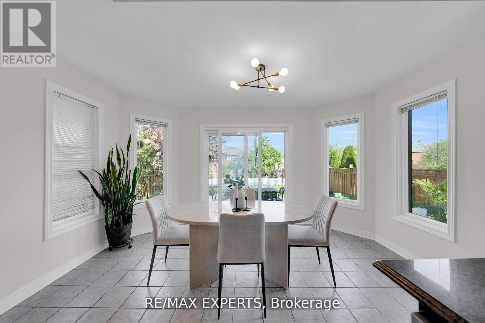 36 Country Stroll Crescent, Caledon, Ontario  L7E 2H4 - Photo 20 - W12548426