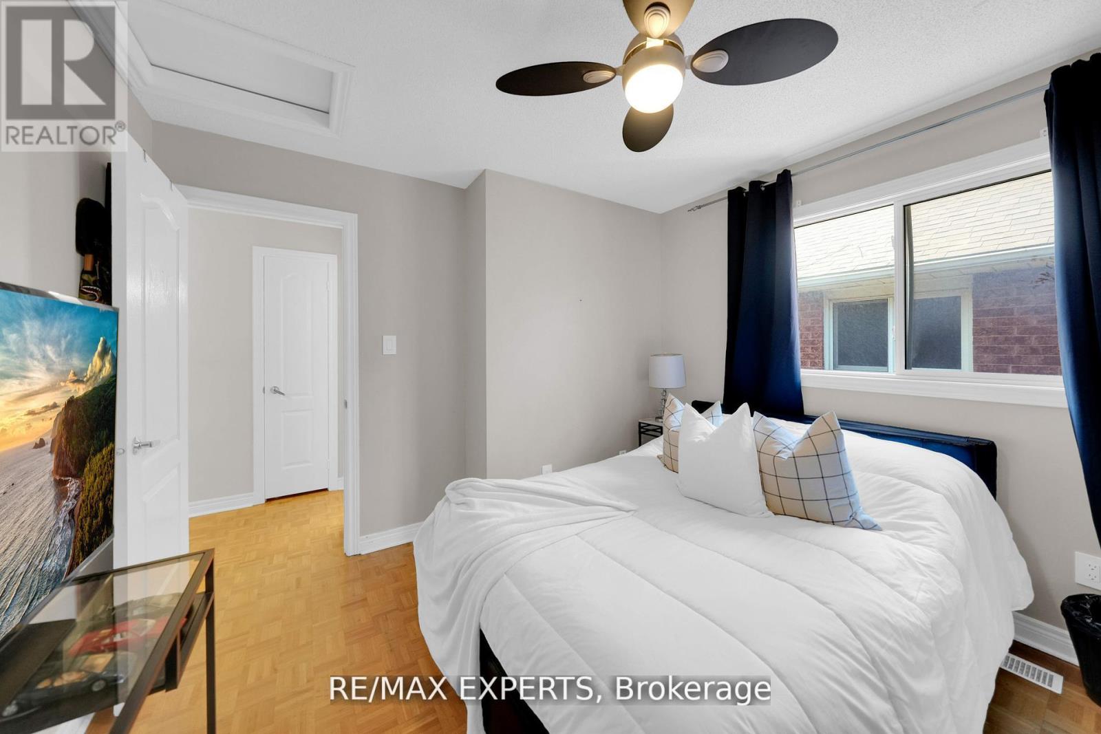 36 Country Stroll Crescent, Caledon, Ontario  L7E 2H4 - Photo 32 - W12548426