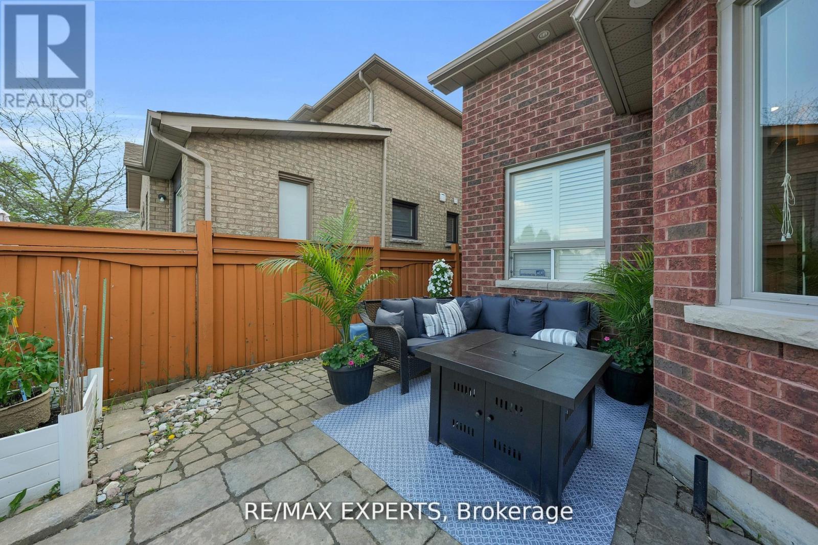 36 Country Stroll Crescent, Caledon, Ontario  L7E 2H4 - Photo 43 - W12548426