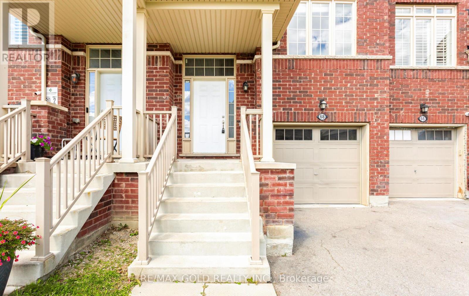 68 Agava Street, Brampton, Ontario  L9W 5B7 - Photo 2 - W12548460