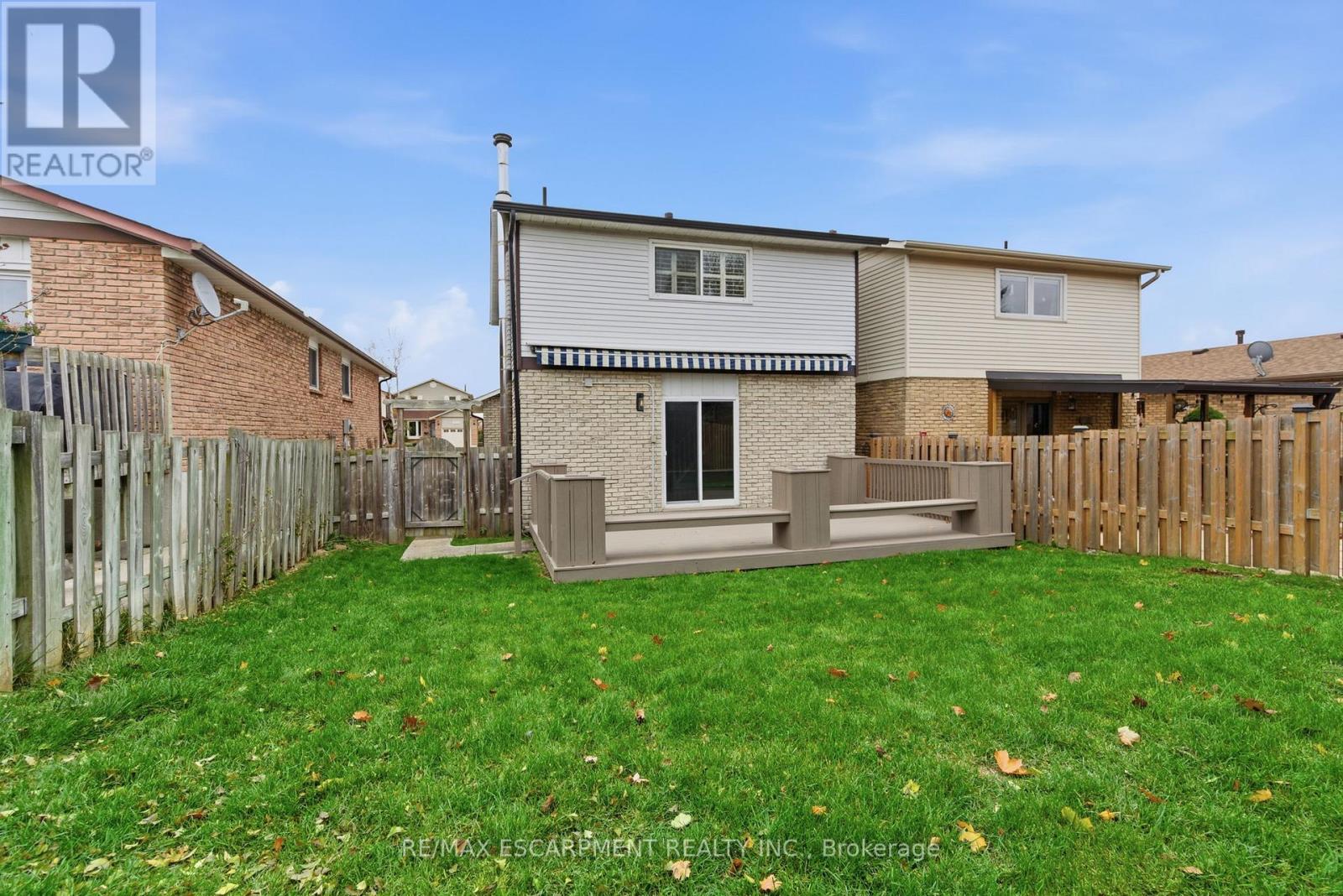 2333 Malcolm Crescent, Burlington, Ontario L7P 4G9 - Photo 31 - W12548466