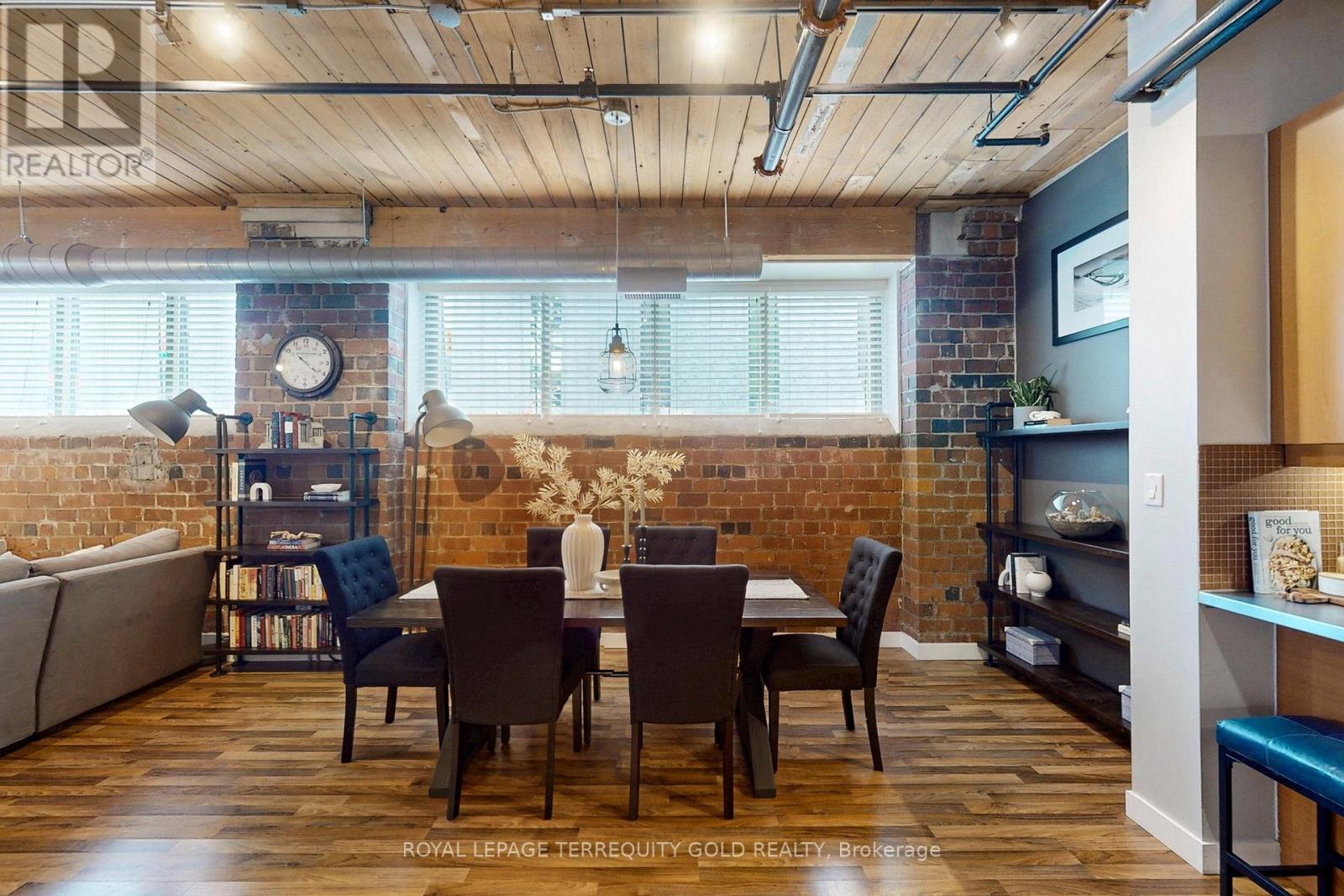 107 - 2154 Dundas Street W, Toronto, Ontario  M6R 1X3 - Photo 12 - W12548492