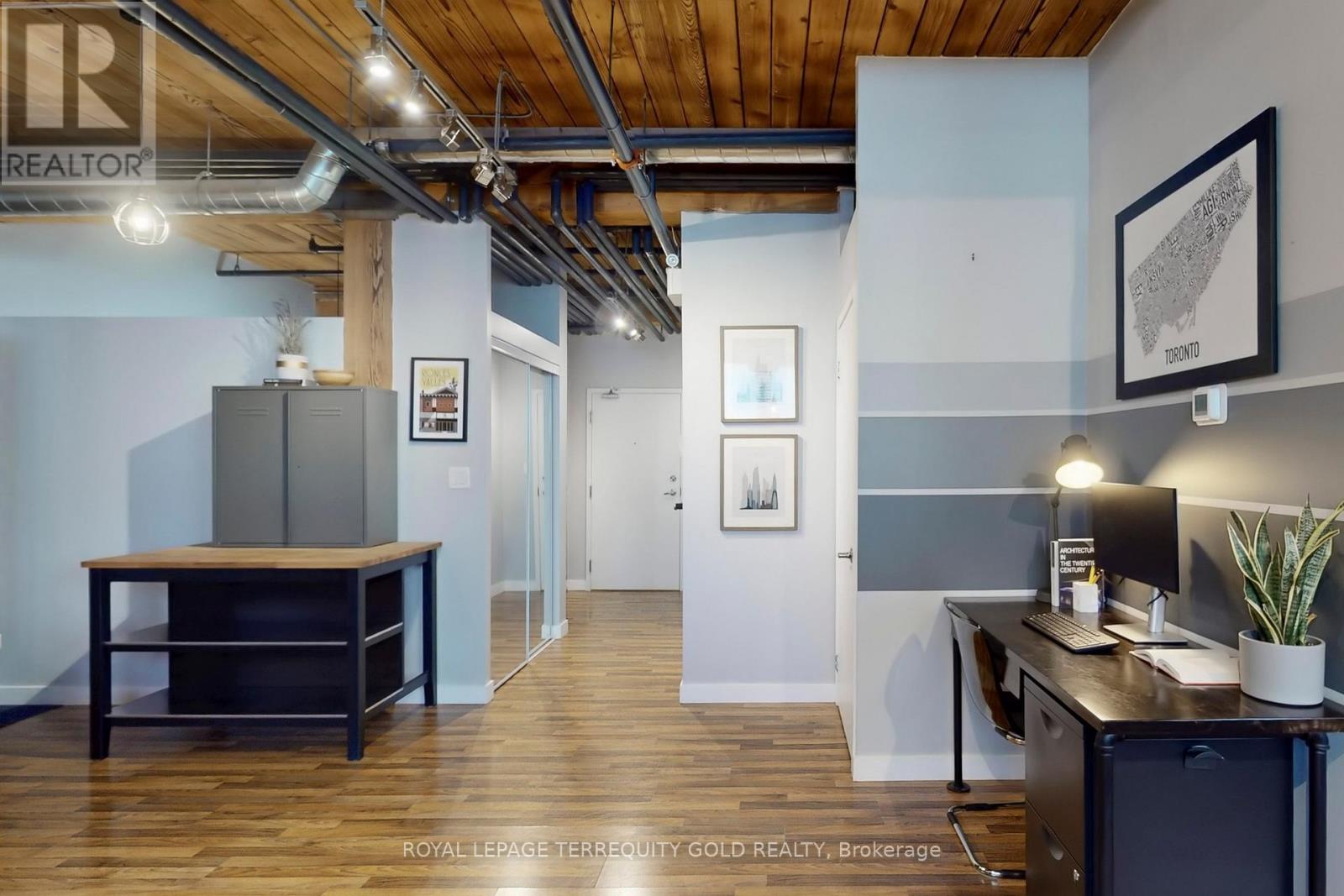 107 - 2154 Dundas Street W, Toronto, Ontario  M6R 1X3 - Photo 25 - W12548492