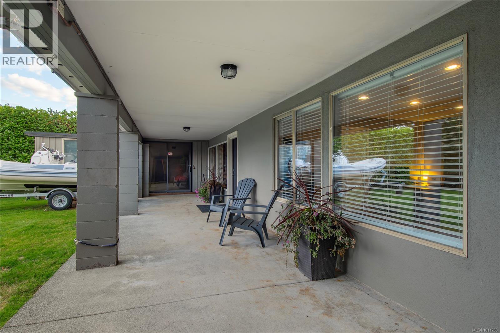 141 Thulin St, Campbell River, British Columbia  V9W 2K4 - Photo 38 - 1011260