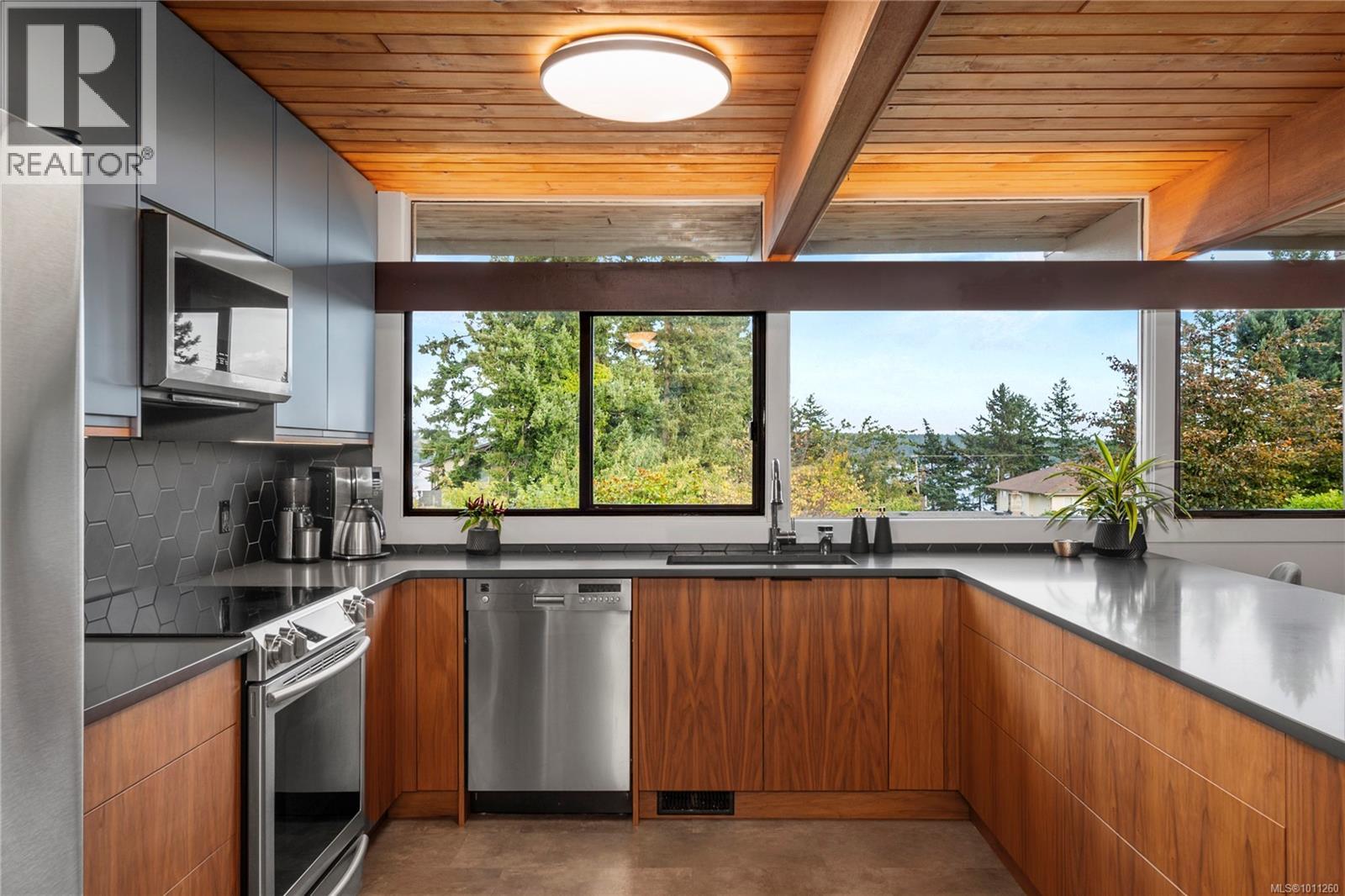 141 Thulin St, Campbell River, British Columbia  V9W 2K4 - Photo 17 - 1011260