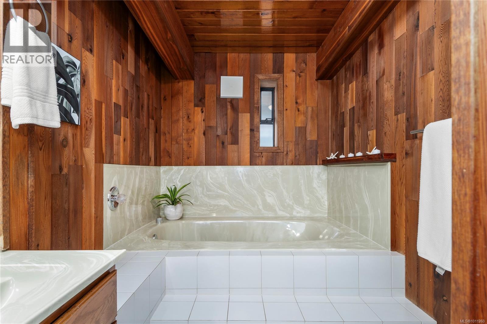 141 Thulin St, Campbell River, British Columbia  V9W 2K4 - Photo 59 - 1011260