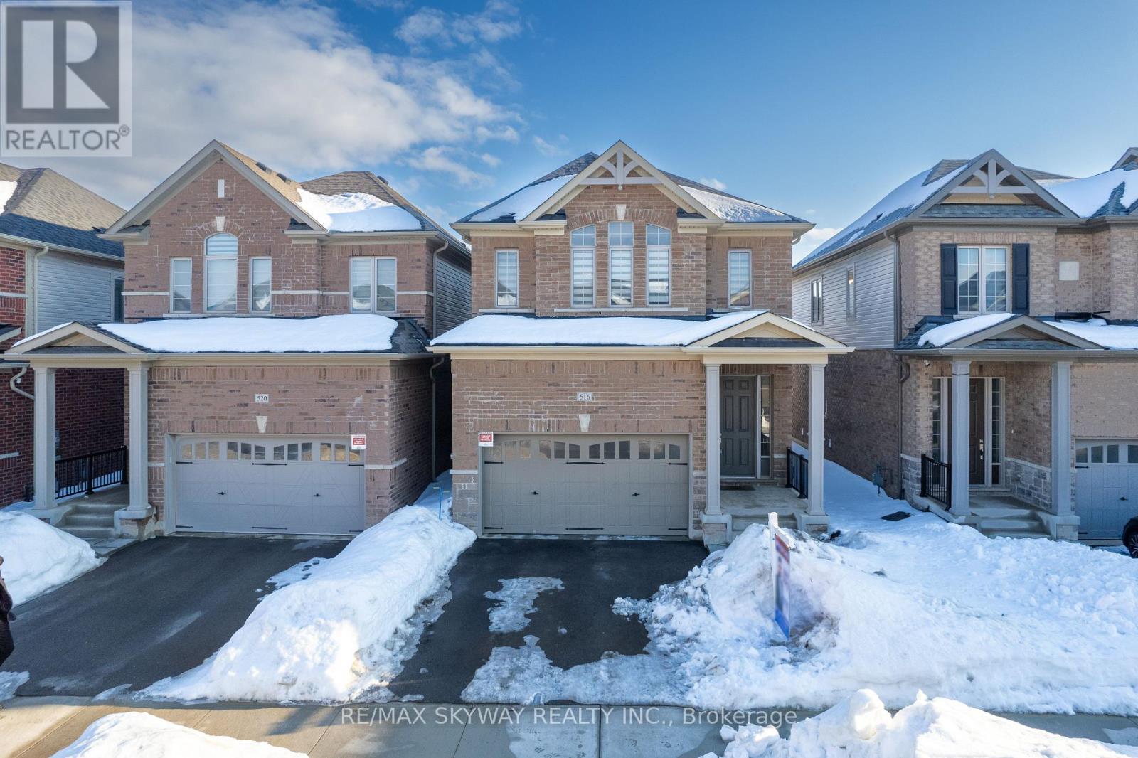 516 BECKVIEW CRESCENT, Kitchener, Ontario