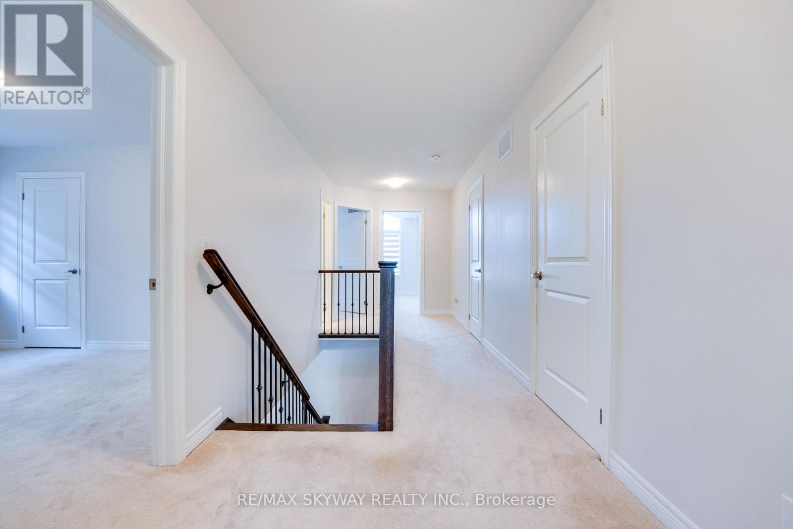 516 Beckview Crescent, Kitchener, Ontario  N2R 0R3 - Photo 28 - X12548444