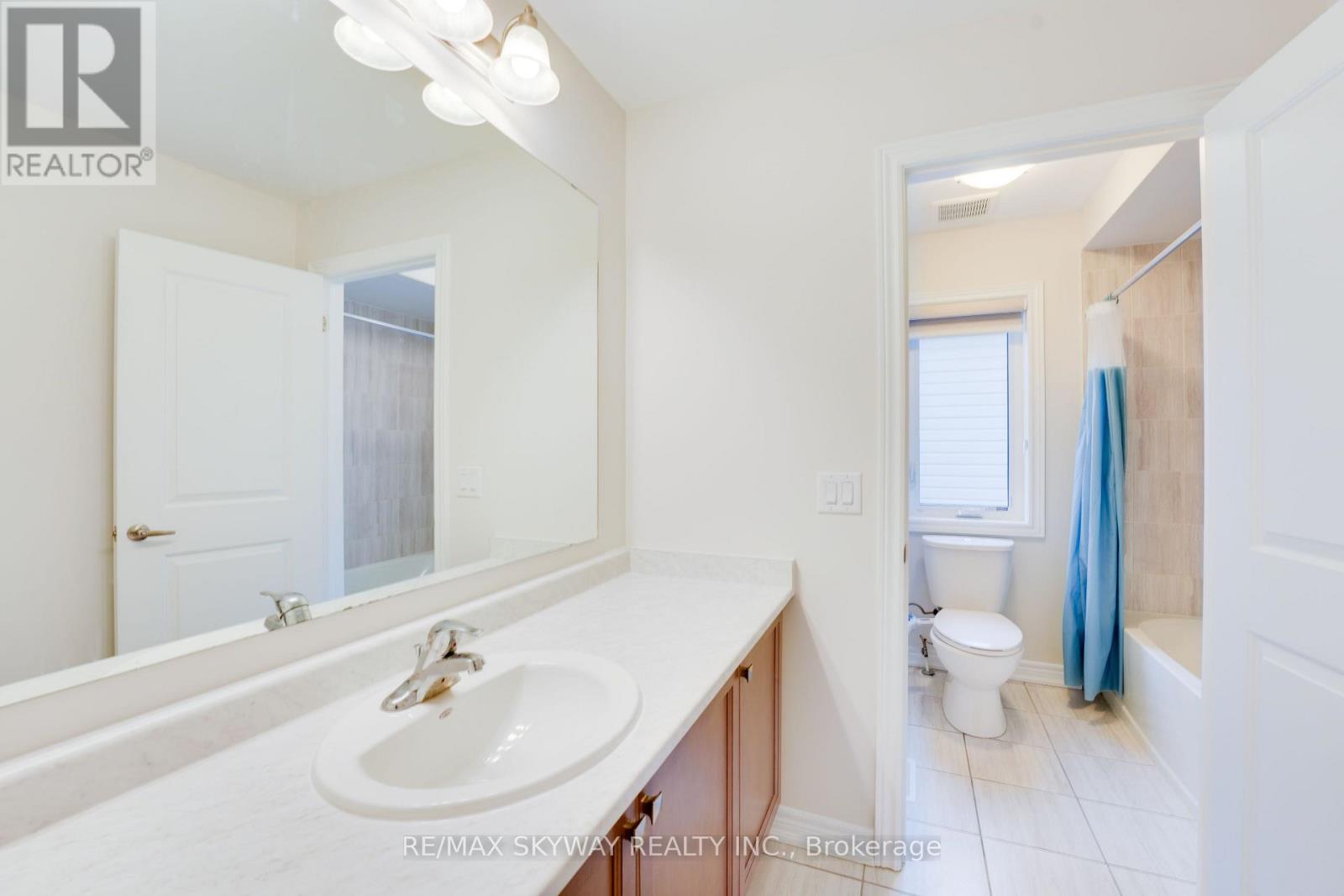 516 Beckview Crescent, Kitchener, Ontario  N2R 0R3 - Photo 42 - X12548444