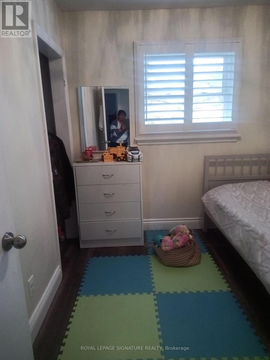 98 Jacobson Avenue W, St. Catharines, Ontario L2T 3A3 - Photo 21 - X12548452