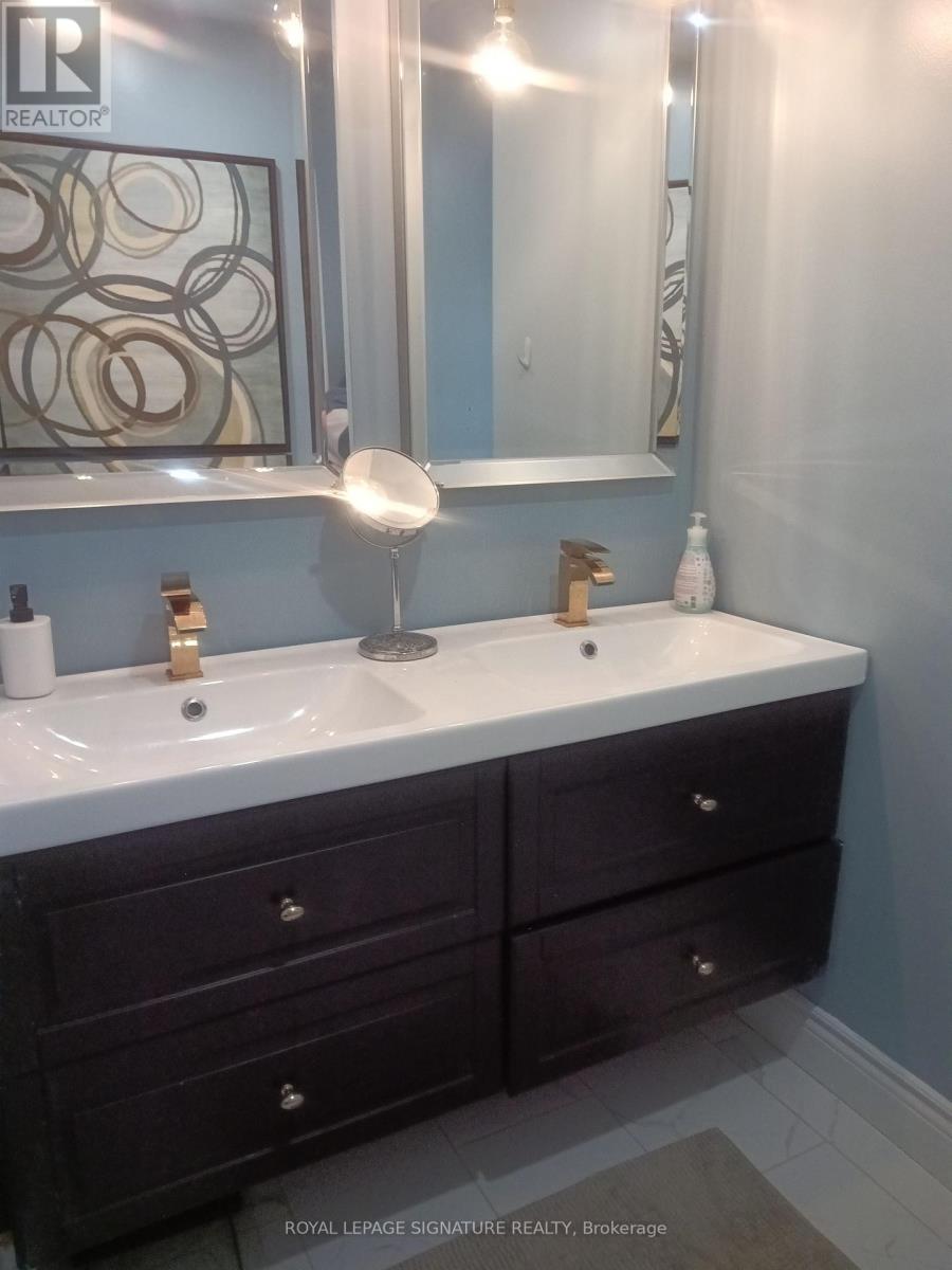 98 Jacobson Avenue W, St. Catharines, Ontario L2T 3A3 - Photo 24 - X12548452