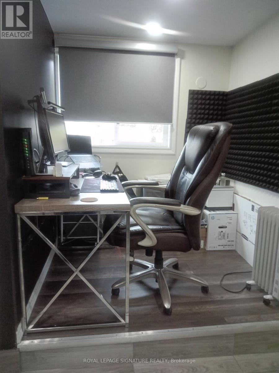 98 Jacobson Avenue W, St. Catharines, Ontario L2T 3A3 - Photo 29 - X12548452