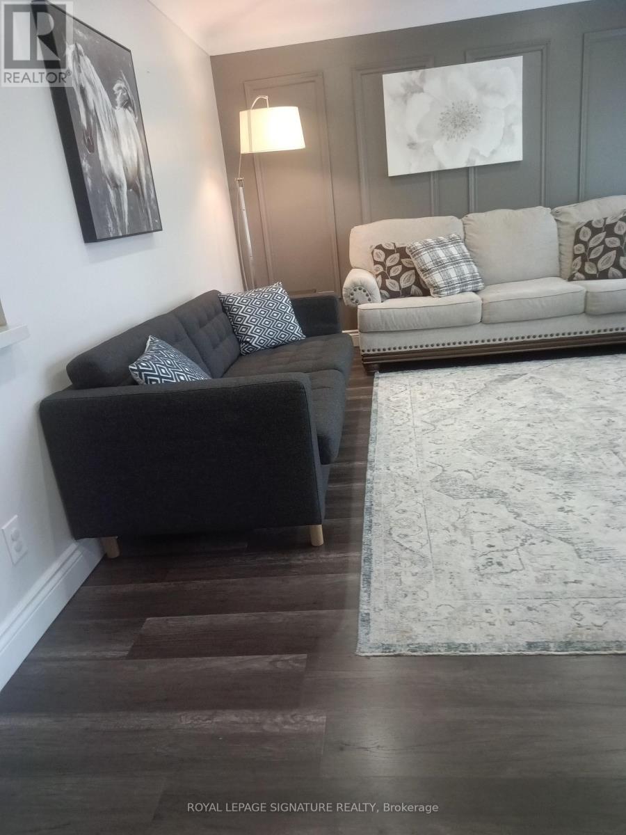 98 Jacobson Avenue W, St. Catharines, Ontario L2T 3A3 - Photo 3 - X12548452