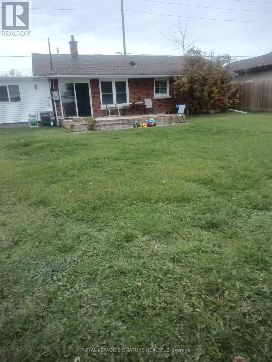 98 Jacobson Avenue W, St. Catharines, Ontario L2T 3A3 - Photo 37 - X12548452