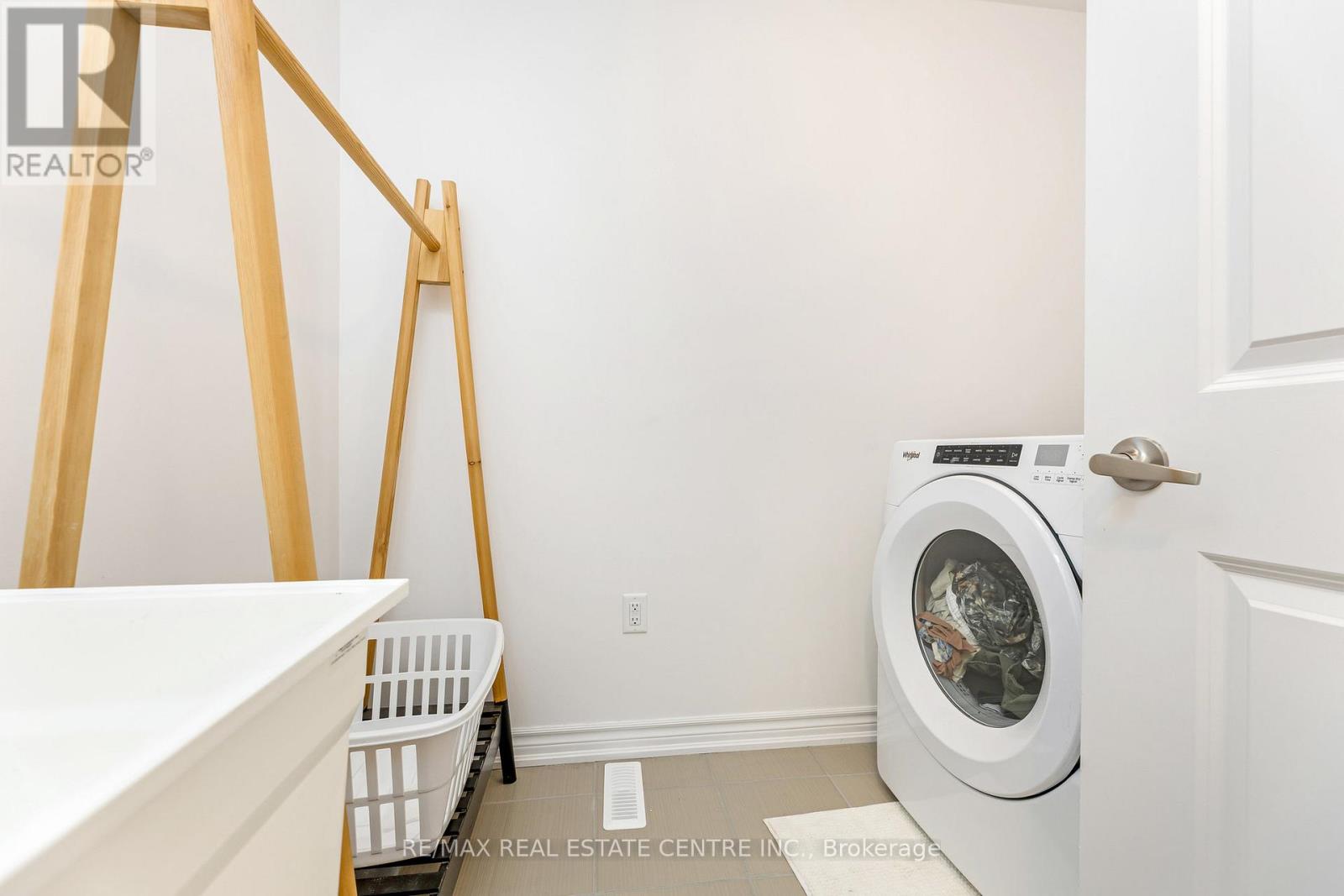 322 Russell Street, Southgate, Ontario  N0C 1B0 - Photo 26 - X12548468