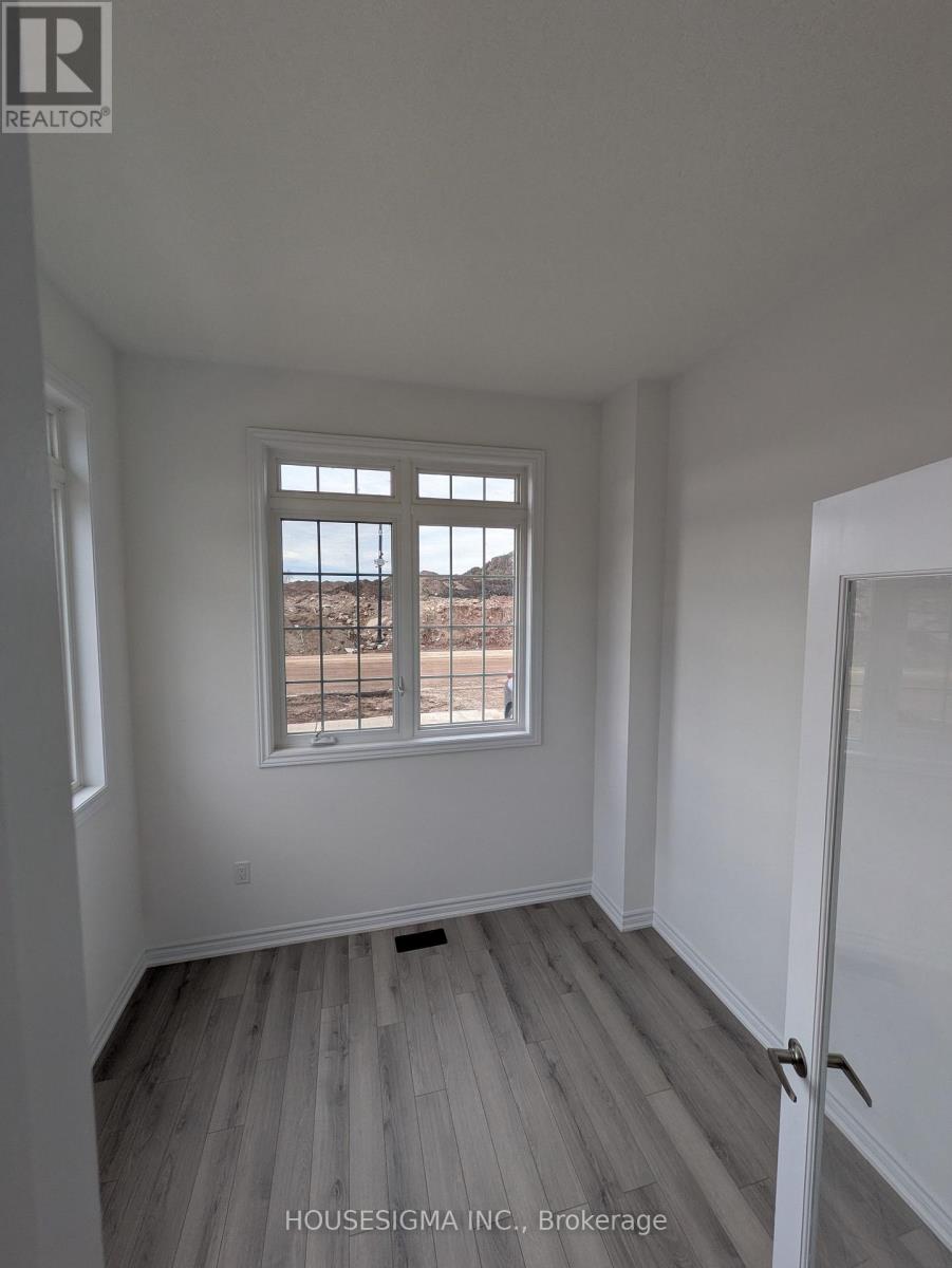 151 Gear Avenue, Erin, Ontario  N0B 1T0 - Photo 7 - X12548476