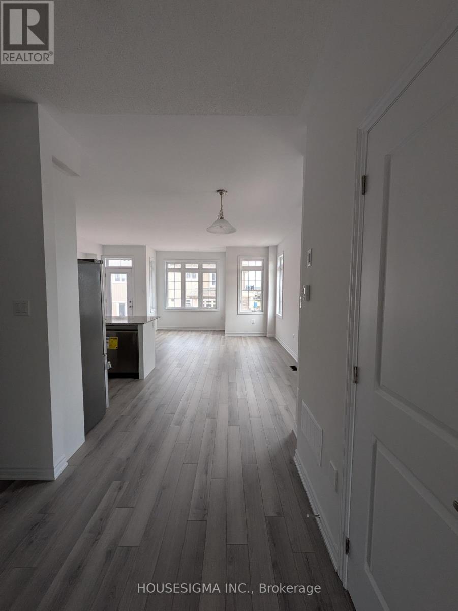 151 Gear Avenue, Erin, Ontario  N0B 1T0 - Photo 8 - X12548476