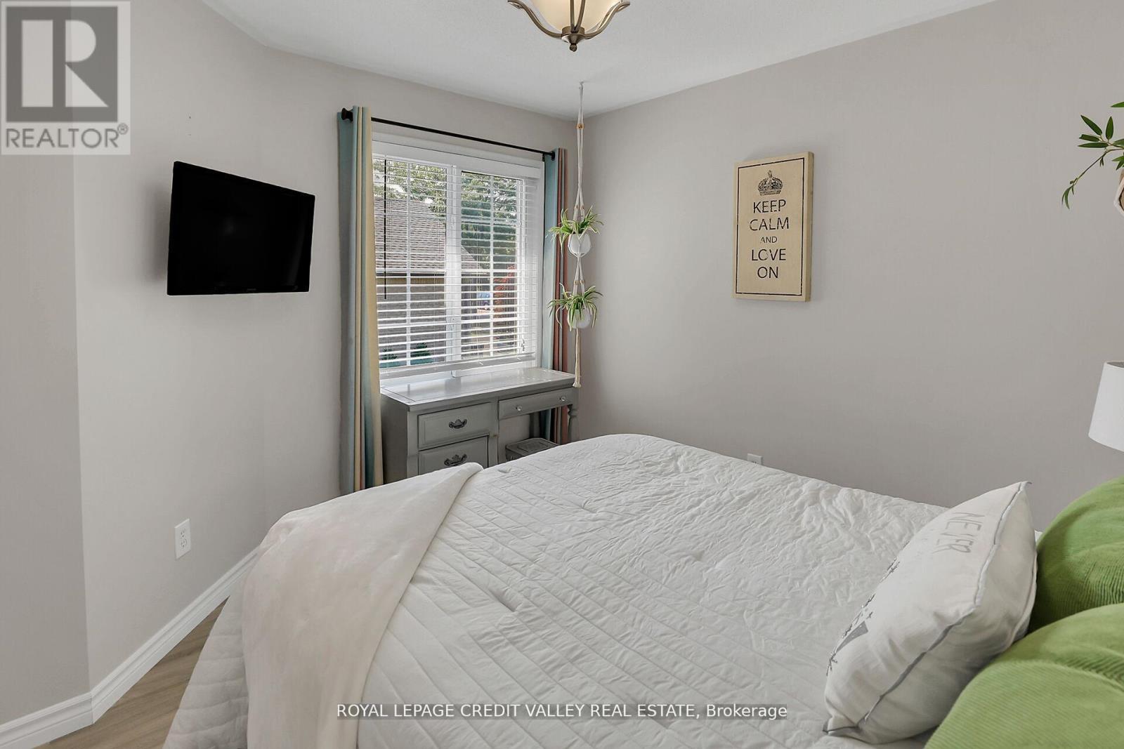 11 Jefferson Court W, Welland, Ontario  L3C 7G5 - Photo 12 - X12548484