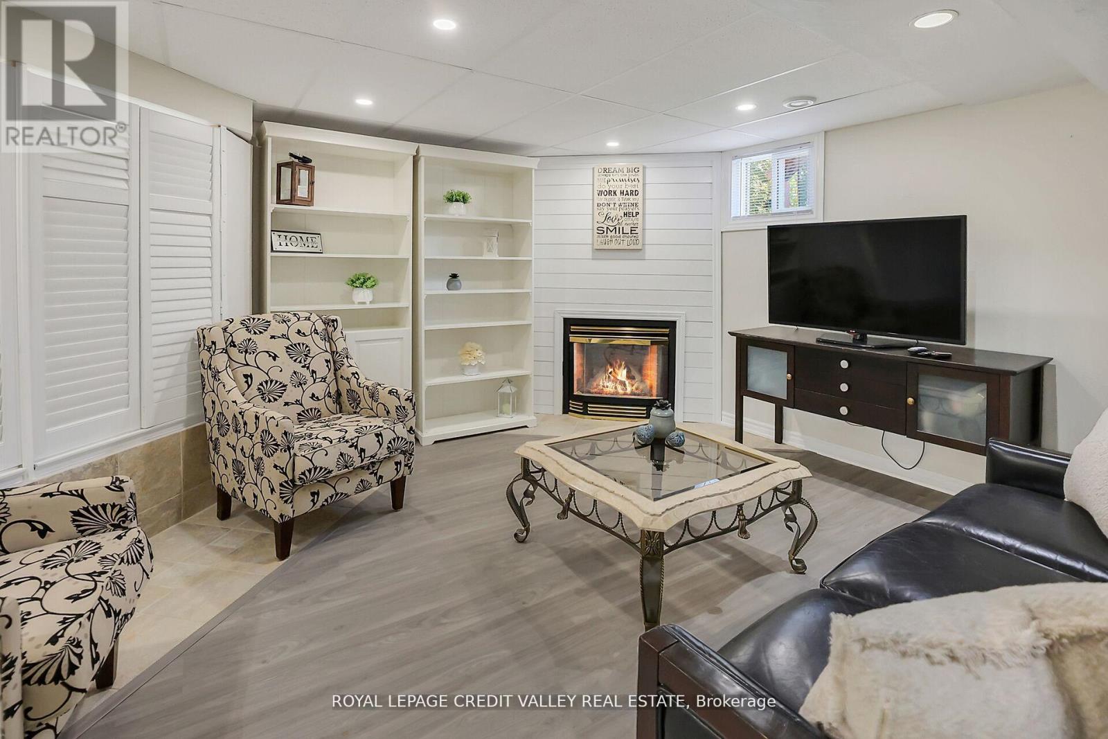 11 Jefferson Court W, Welland, Ontario  L3C 7G5 - Photo 16 - X12548484