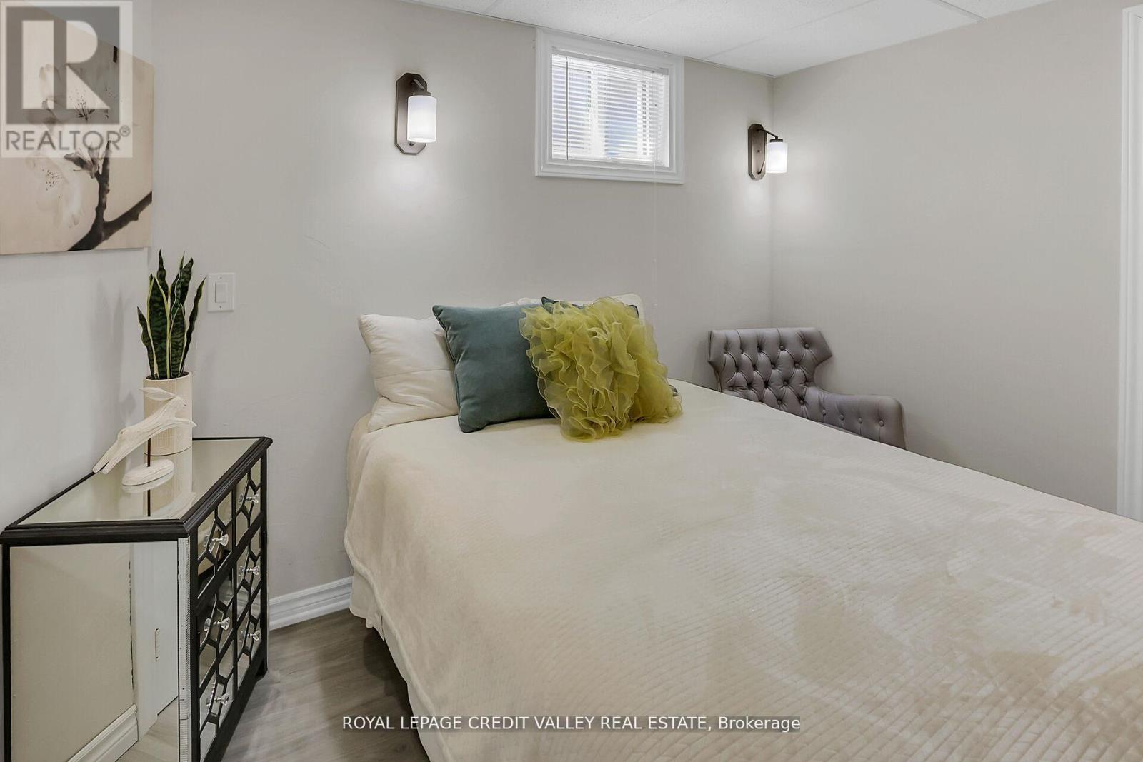 11 Jefferson Court W, Welland, Ontario  L3C 7G5 - Photo 20 - X12548484