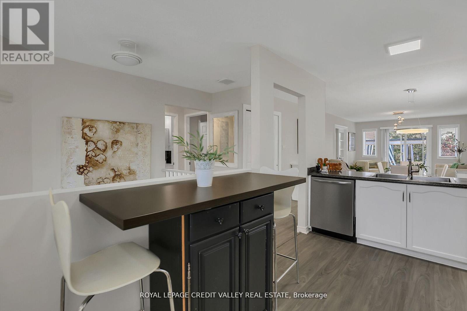 11 Jefferson Court W, Welland, Ontario  L3C 7G5 - Photo 28 - X12548484