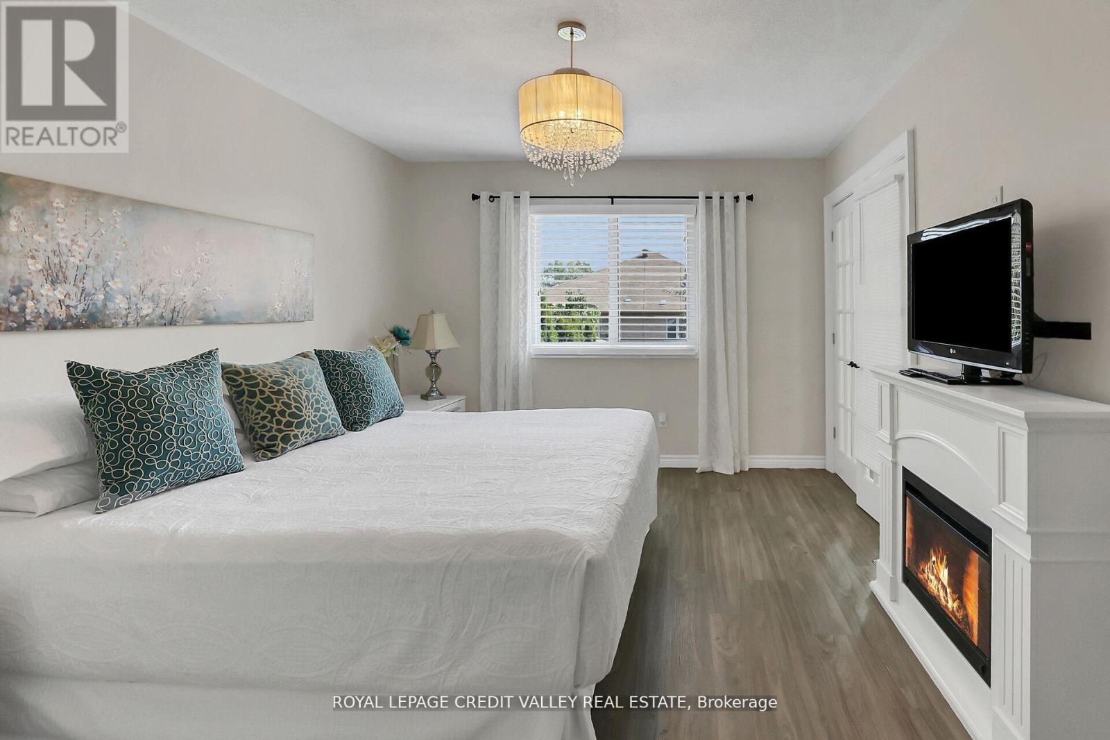 11 Jefferson Court W, Welland, Ontario  L3C 7G5 - Photo 9 - X12548484