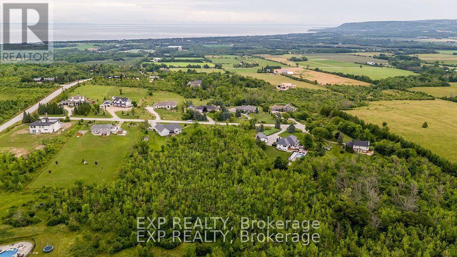 106 Ridgecrest Lane, Meaford, Ontario  N4L 1W6 - Photo 5 - X12548490