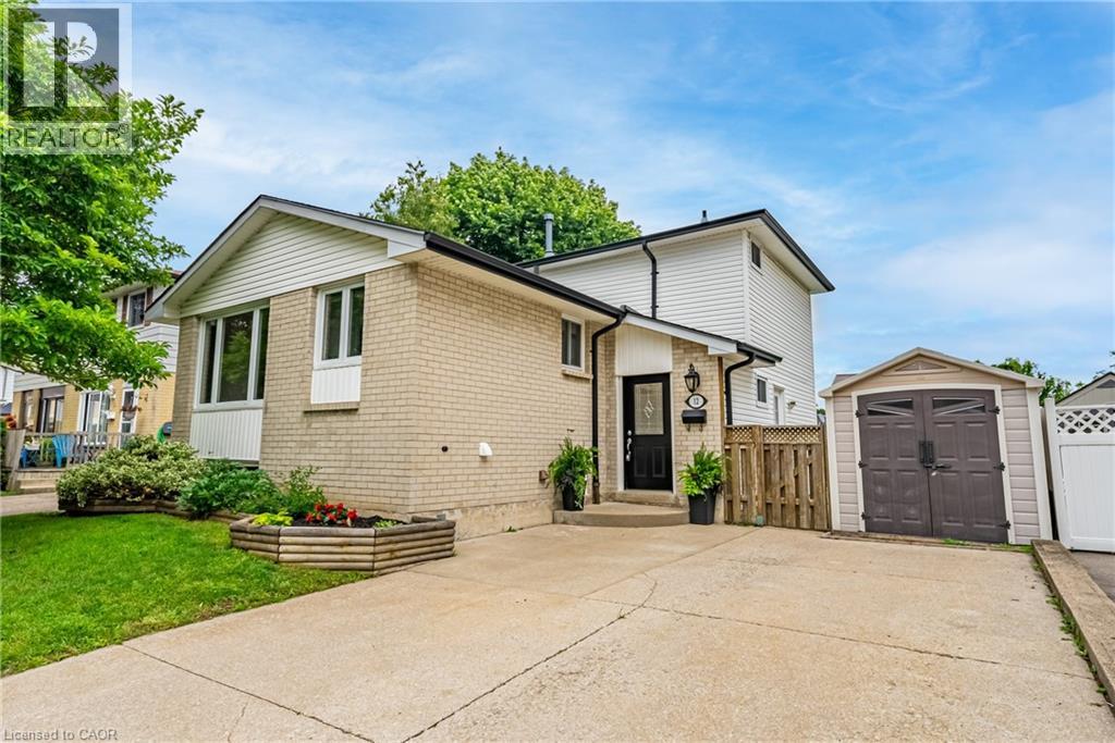 12 Quinlan Court, Hamilton, Ontario L8W 1K1 - Photo 2 - 40788544