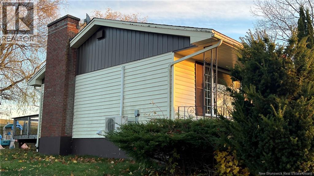 312 Centennial Road, Hampton, New Brunswick  E5N 7L9 - Photo 46 - NB129996