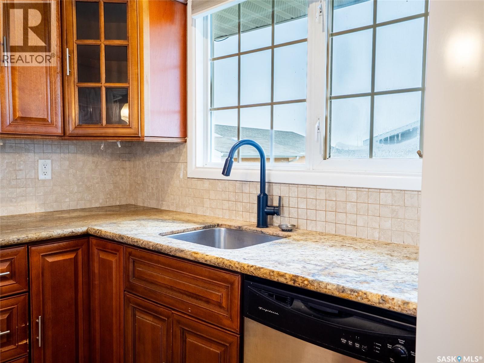 70 Read Avenue, Regina, Saskatchewan  S4T 6P8 - Photo 8 - SK022461