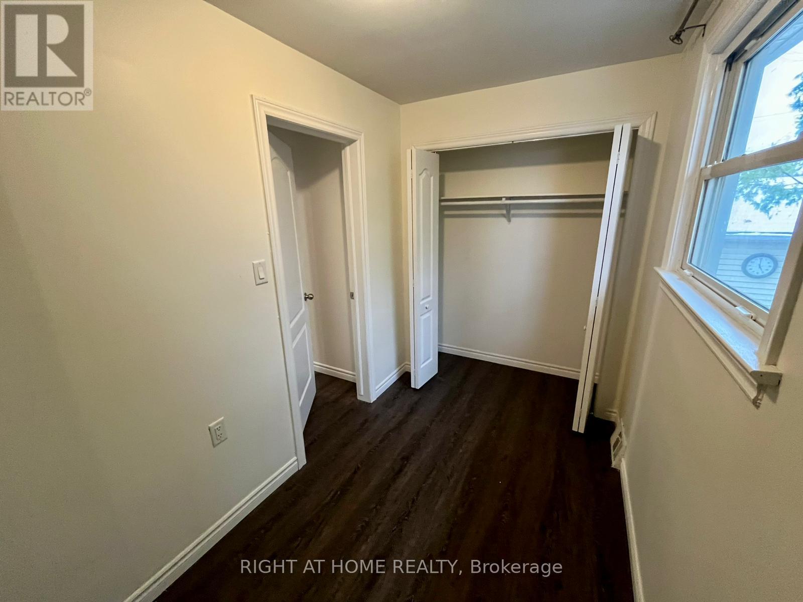 91 Victoria Street, Barrie, Ontario  L4N 2J2 - Photo 10 - S12469204