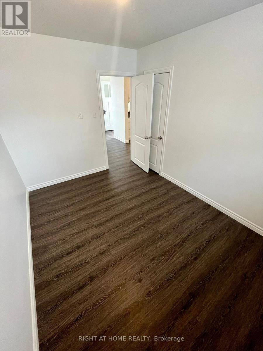 91 Victoria Street, Barrie, Ontario  L4N 2J2 - Photo 17 - S12469204