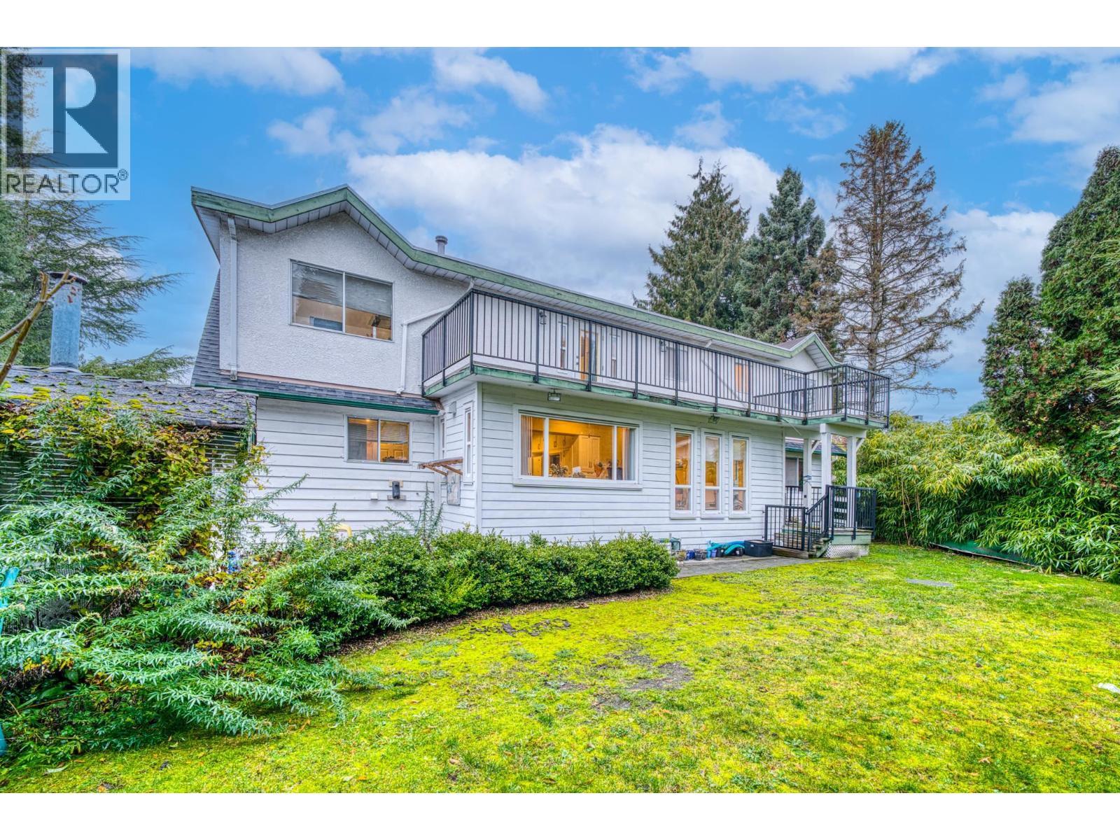 10800 Rochdale Drive, Richmond, British Columbia  V7A 3N6 - Photo 4 - R3066228