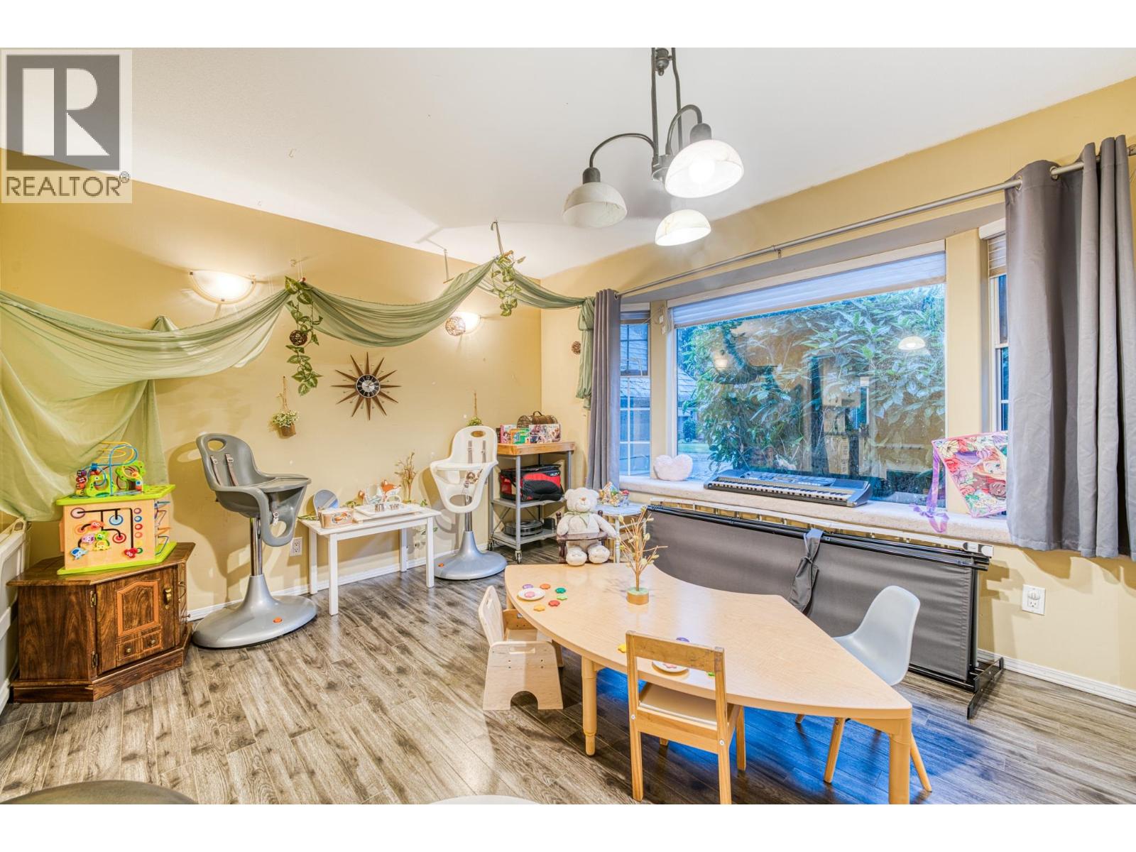 10800 Rochdale Drive, Richmond, British Columbia  V7A 3N6 - Photo 14 - R3066228