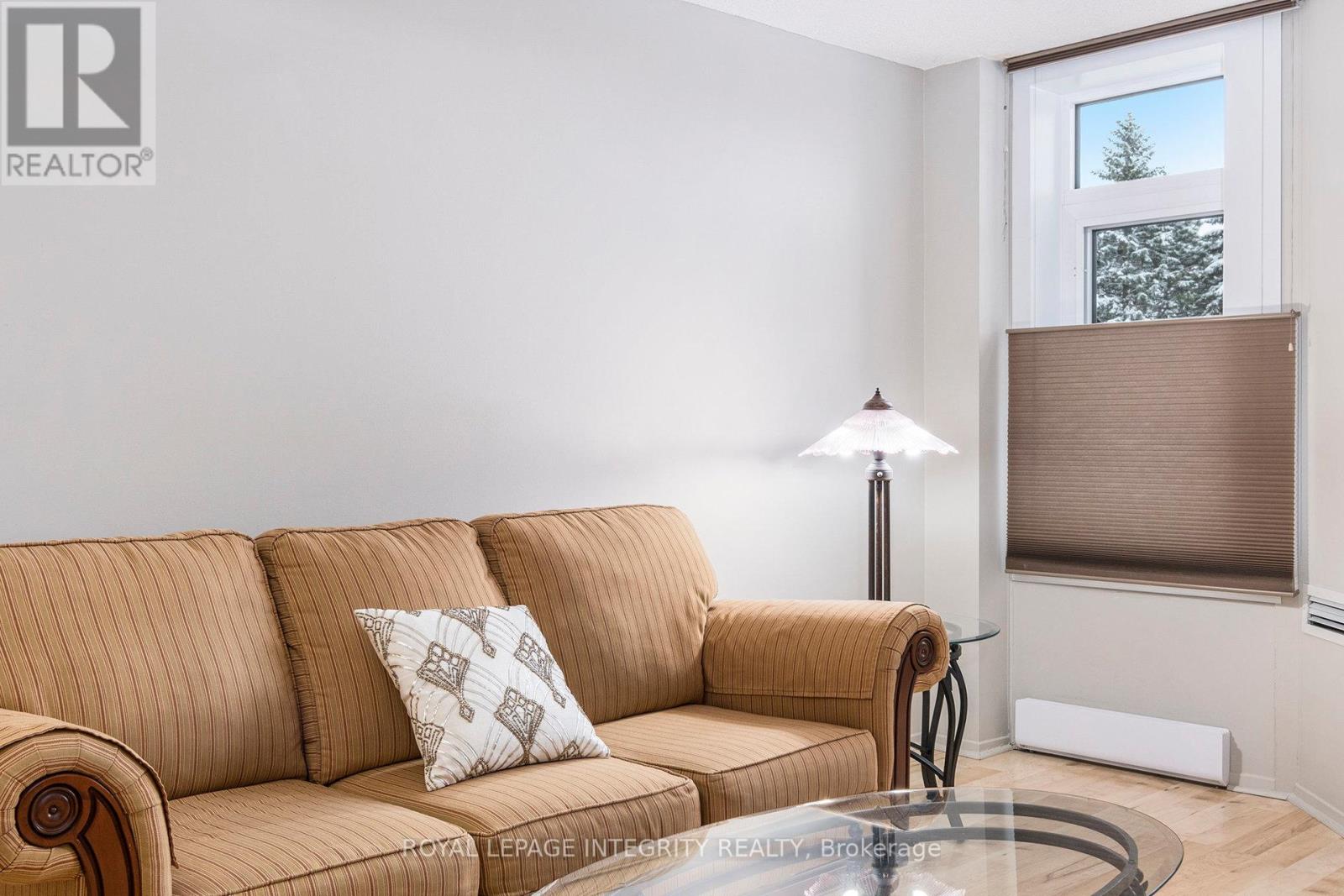 210 - 1025 Grenon Avenue, Ottawa, Ontario K2B 8S5 - Photo 10 - X12548566