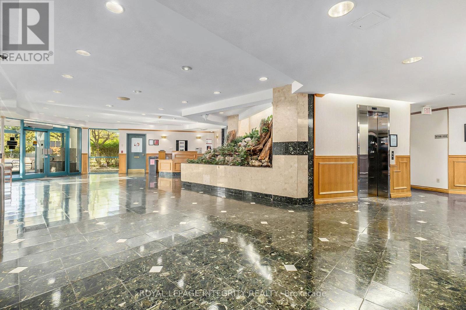 210 - 1025 Grenon Avenue, Ottawa, Ontario K2B 8S5 - Photo 29 - X12548566