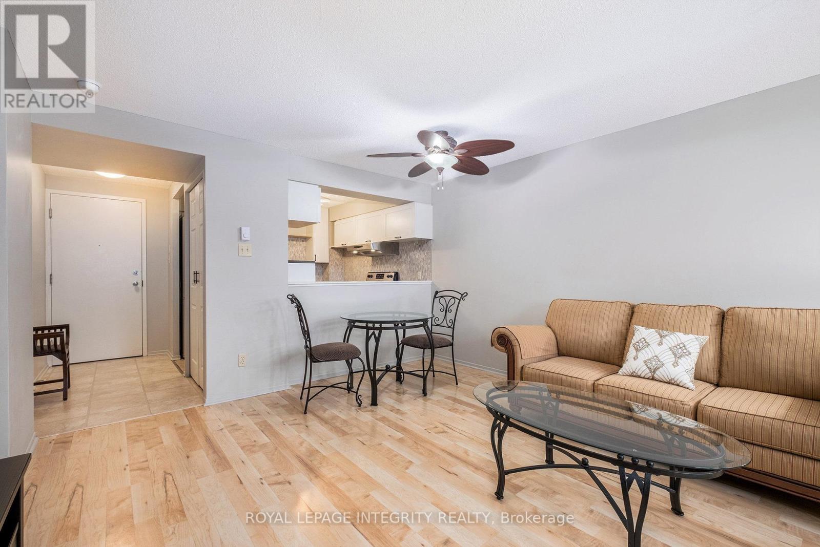 210 - 1025 Grenon Avenue, Ottawa, Ontario K2B 8S5 - Photo 7 - X12548566