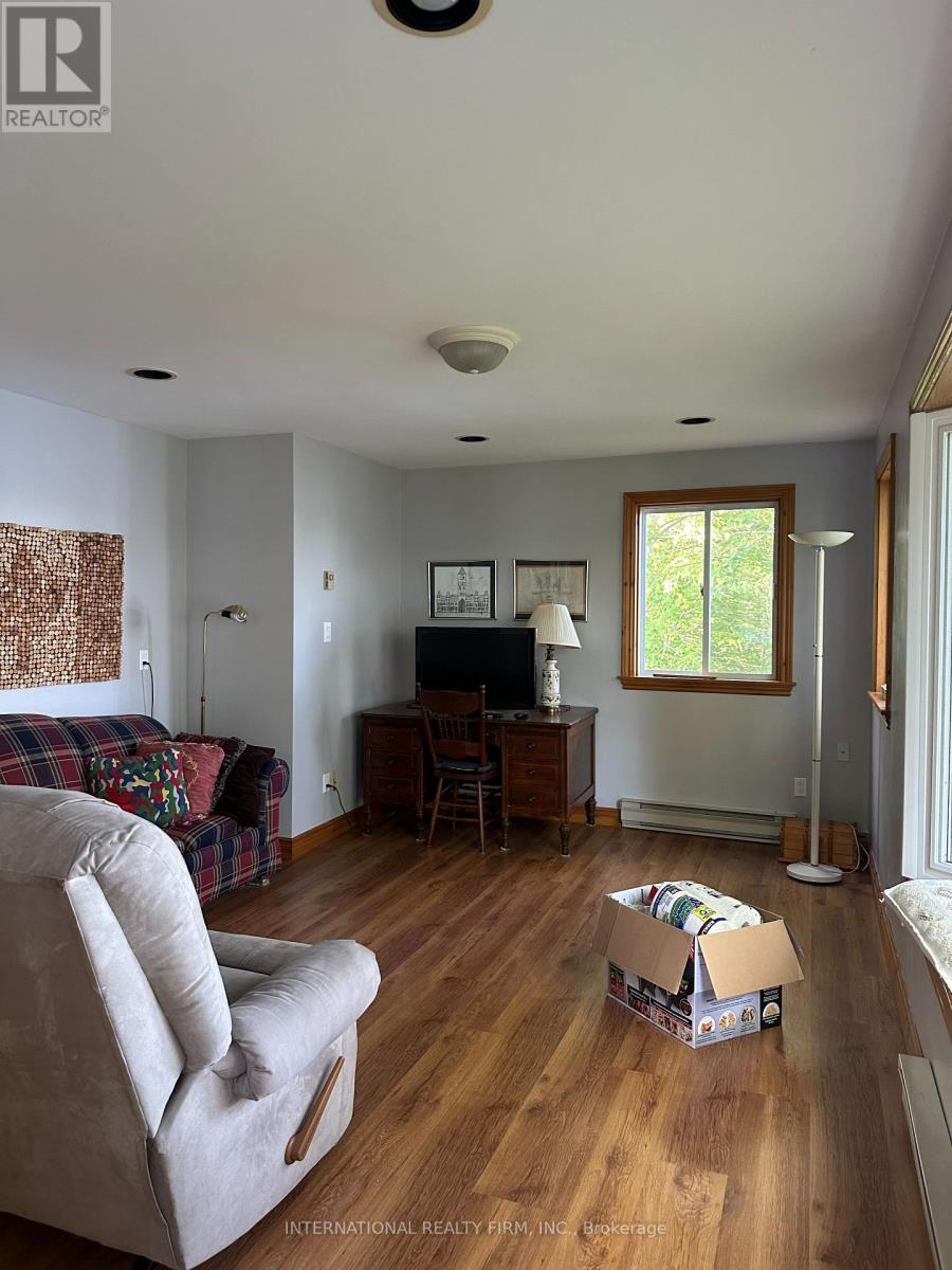 98 Mcleish Drive, Kawartha Lakes, Ontario  L0K 1W0 - Photo 13 - X12548520