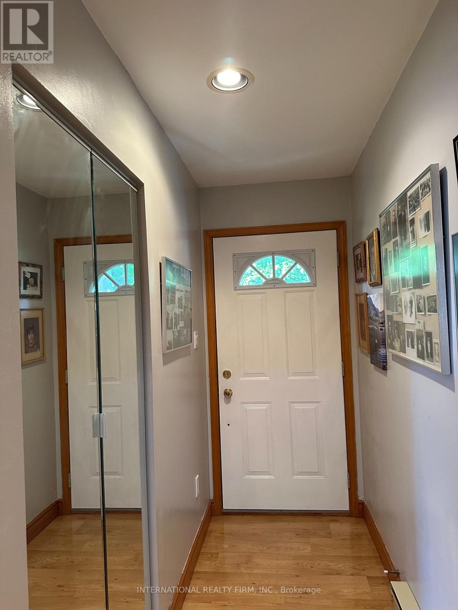 98 Mcleish Drive, Kawartha Lakes, Ontario  L0K 1W0 - Photo 15 - X12548520