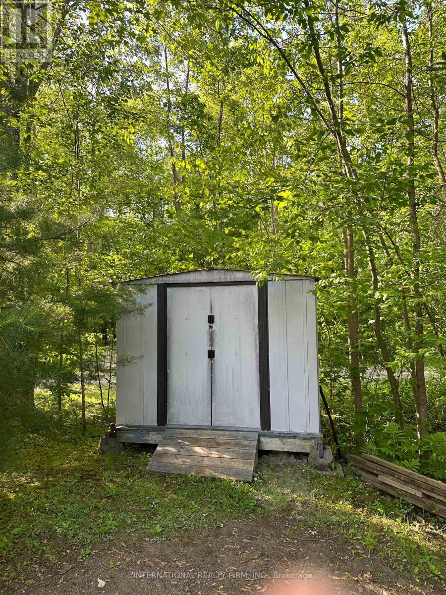 98 Mcleish Drive, Kawartha Lakes, Ontario  L0K 1W0 - Photo 7 - X12548520