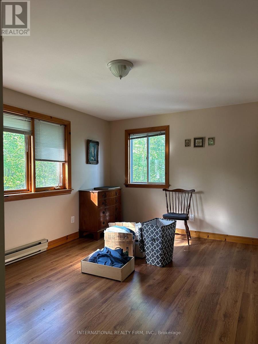 98 Mcleish Drive, Kawartha Lakes, Ontario  L0K 1W0 - Photo 8 - X12548520